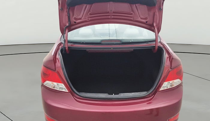 2014 Hyundai Verna FLUIDIC 1.6 VTVT SX, Petrol, Manual, 53,208 km, Boot Open Zoomed View