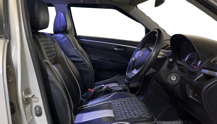 2016 Maruti Swift VXI, Petrol, Manual, 1,05,678 km, Right Side Front Door Cabin