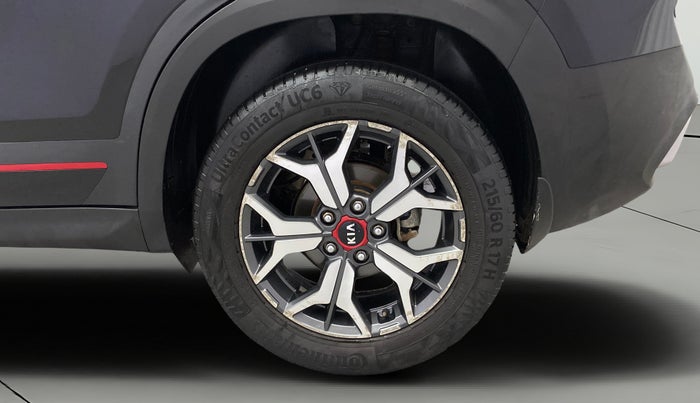 2020 KIA SELTOS GTX PLUS AT 1.5 DIESEL, Diesel, Automatic, 1,22,874 km, Left Rear Wheel