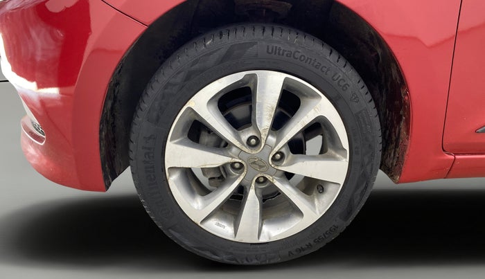 2016 Hyundai Elite i20 ASTA 1.2 (O), Petrol, Manual, 1,16,648 km, Left Front Wheel