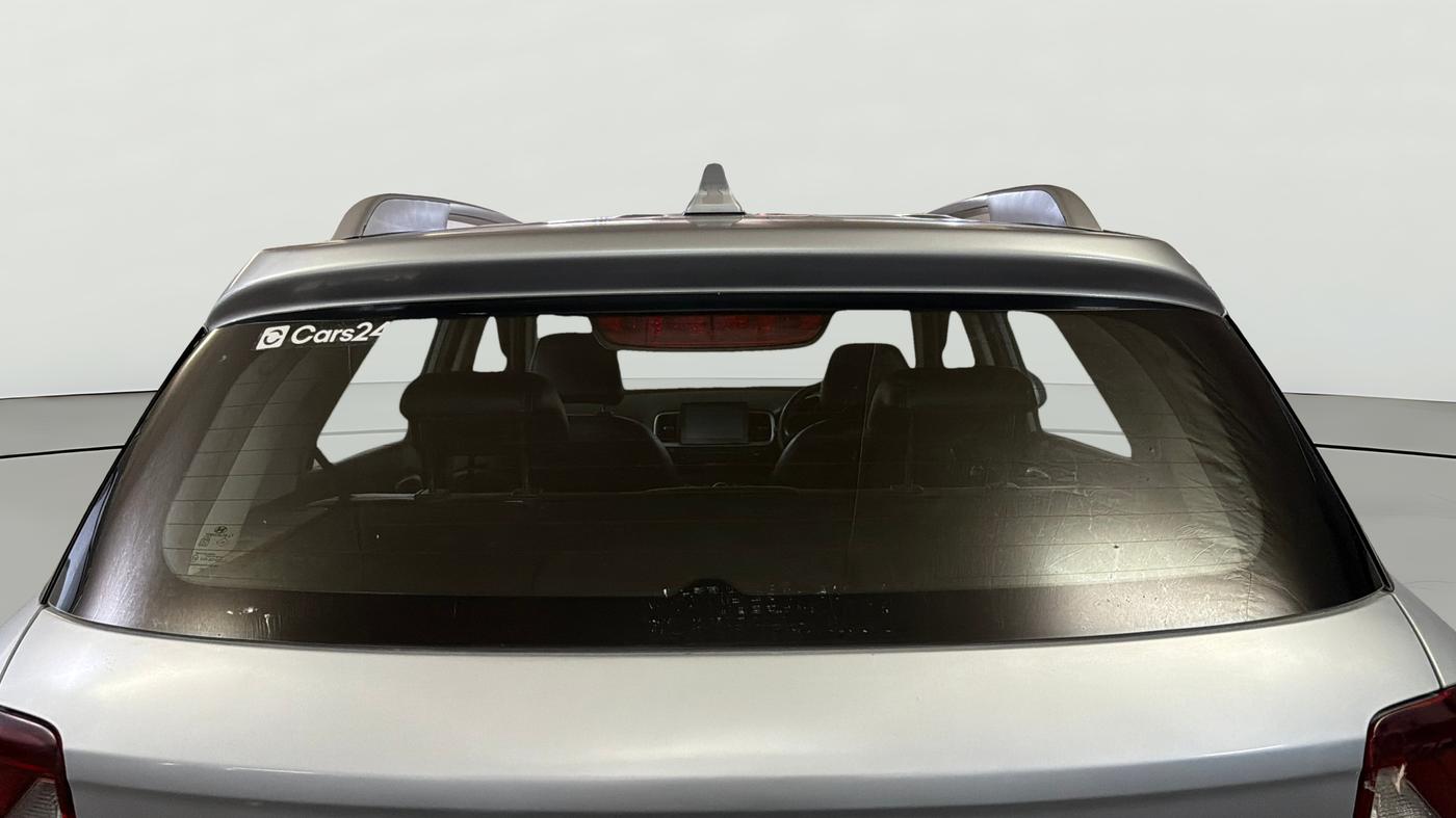 2020 Hyundai VENUE SX 1.0 TURBO, Petrol, Manual, 63,827 km, Rear Windshield