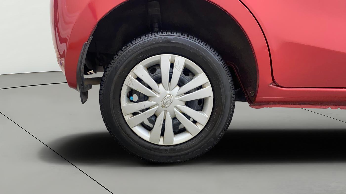 2014 Datsun Go T, Petrol, Manual, 25,363 km, Right Rear Wheel