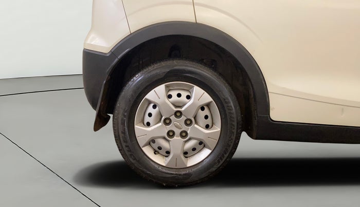 2021 Mahindra XUV300 W4 1.2 PETROL, Petrol, Manual, 29,450 km, Right Rear Wheel