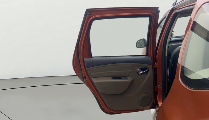 2016 Renault Duster 110 PS RXL 4X2 AMT, Diesel, Automatic, 77,608 km, LHS Rear Door