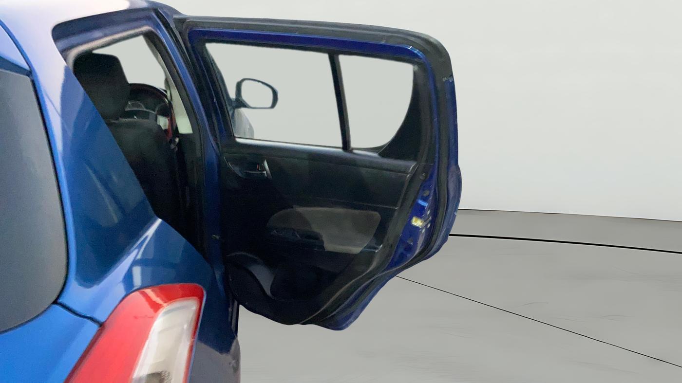 2012 Maruti Swift VXI, Petrol, Manual, 1,20,290 km, RHS Rear Door