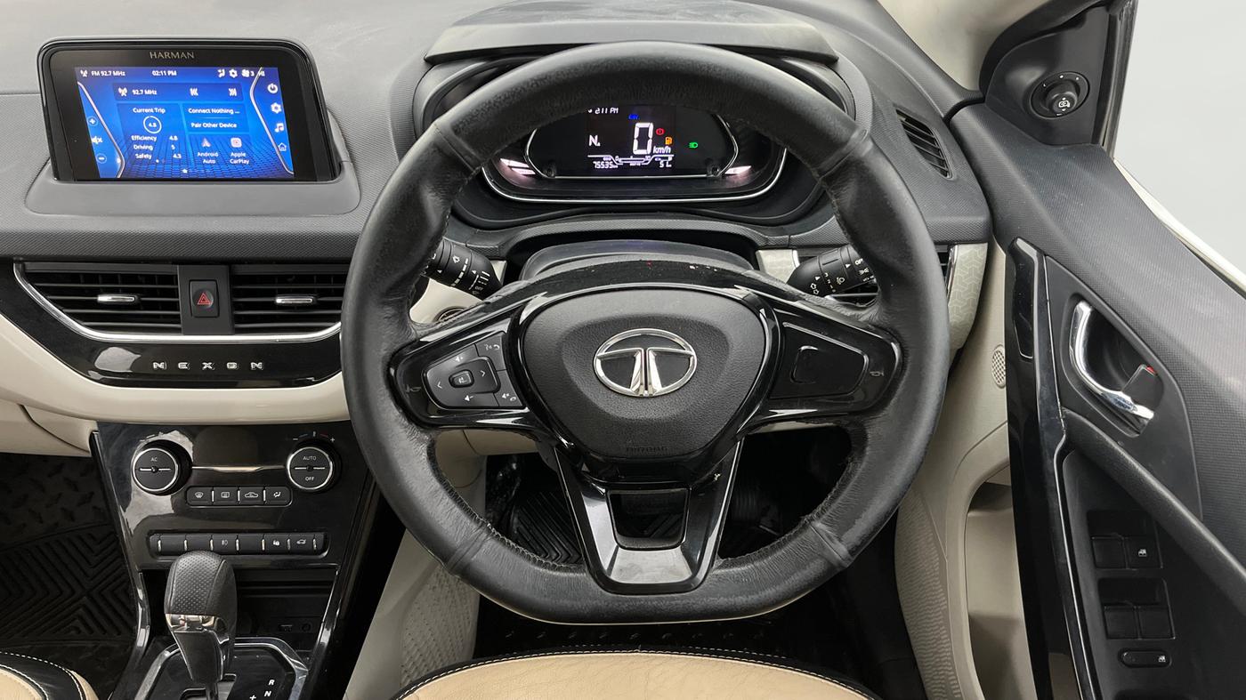 2021 Tata NEXON XZA PLUS DIESEL, Diesel, Automatic, 75,535 km, Steering Wheel Close Up
