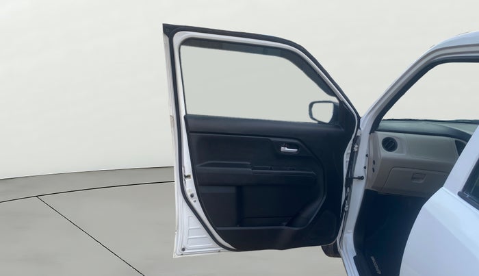 2023 Maruti New Wagon-R VXI CNG 1.0, CNG, Manual, 57,300 km, LHS Front Door