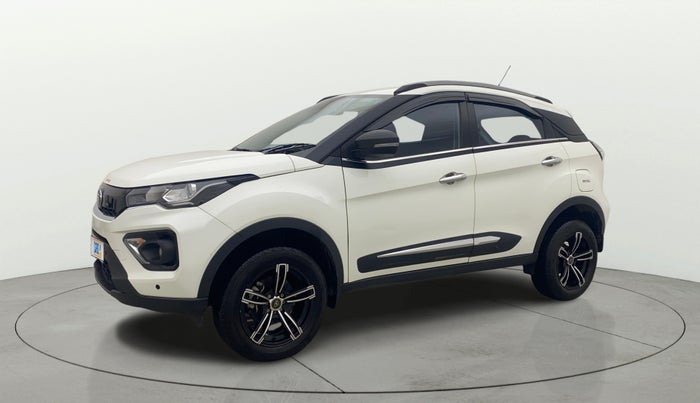 2023 Tata NEXON XM DIESEL, Diesel, Manual, 26,555 km, Left Front Diagonal
