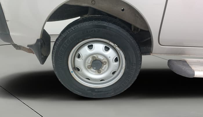 2014 Maruti Eeco 5 STR WITH A/C+HTR, Petrol, Manual, 30,295 km, Right Rear Wheel