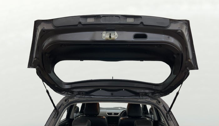 2017 Maruti Swift LXI (O), Petrol, Manual, 89,681 km, Boot Door Open