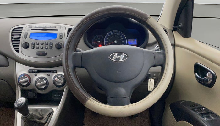 2014 Hyundai i10 SPORTZ 1.1, Petrol, Manual, 39,040 km, Steering Wheel Close Up
