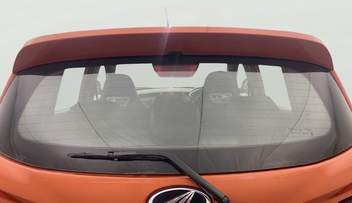 2016 Mahindra Kuv100 K6 6 STR, Petrol, Manual, 34,715 km, Rear Windshield