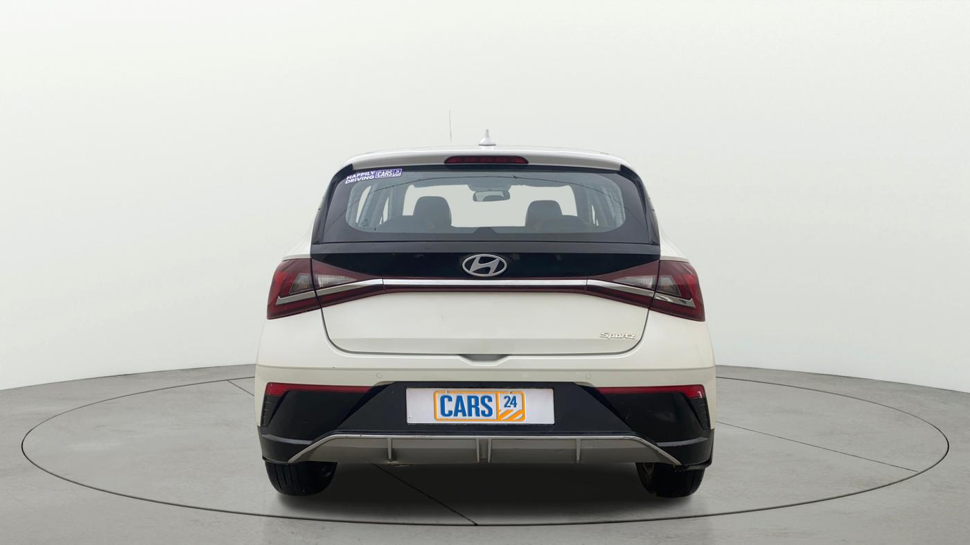 2023 Hyundai NEW I20 SPORTZ 1.2 MT, Petrol, Manual, 26,355 km, Back/Rear