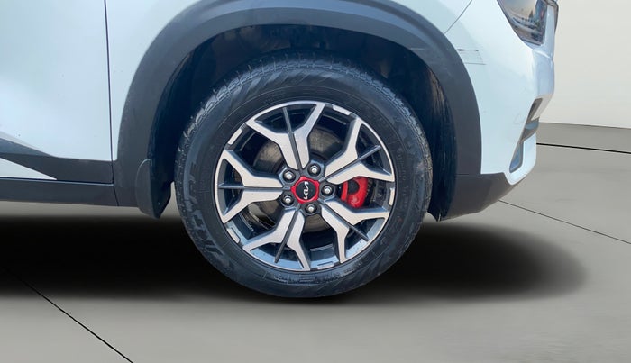 2021 KIA SELTOS GTX PLUS DCT 1.4 PETROL, Petrol, Automatic, 32,562 km, Right Front Wheel