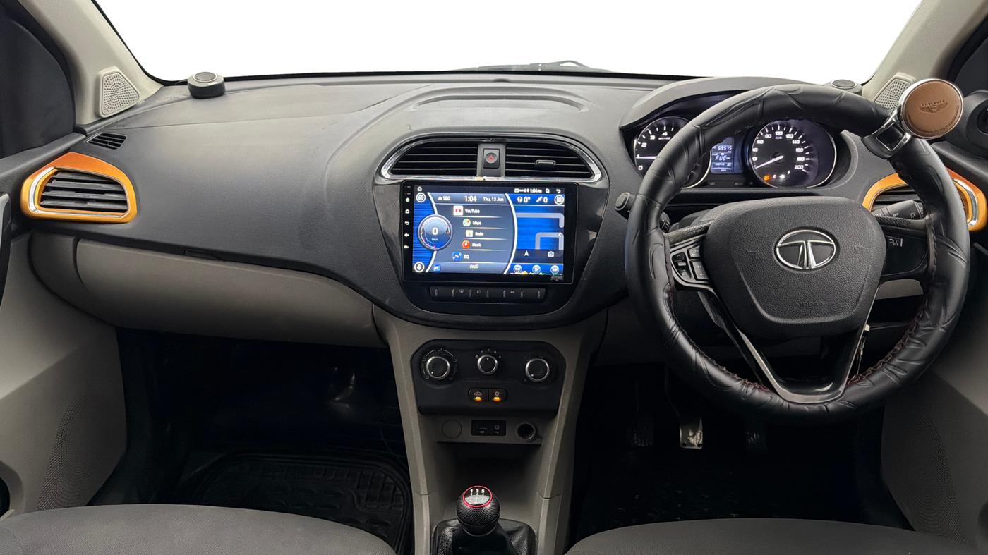2018 Tata Tiago XZ PETROL, Petrol, Manual, 59,564 km, Dashboard
