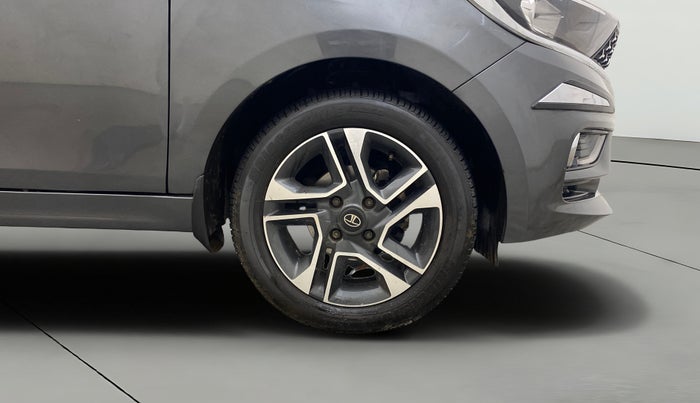 2024 Tata Tiago XZA PLUS PETROL, Petrol, Automatic, 22,141 km, Right Front Wheel