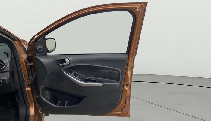 2018 Ford FREESTYLE TREND 1.2 PETROL, Petrol, Manual, 42,255 km, RHS Front Door