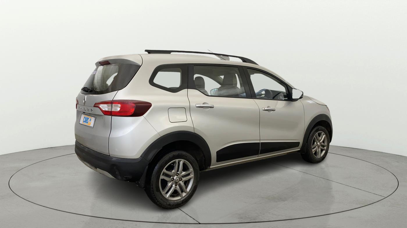 2023 Renault TRIBER RXZ AMT, Petrol, Automatic, 16,063 km, Right Back Diagonal