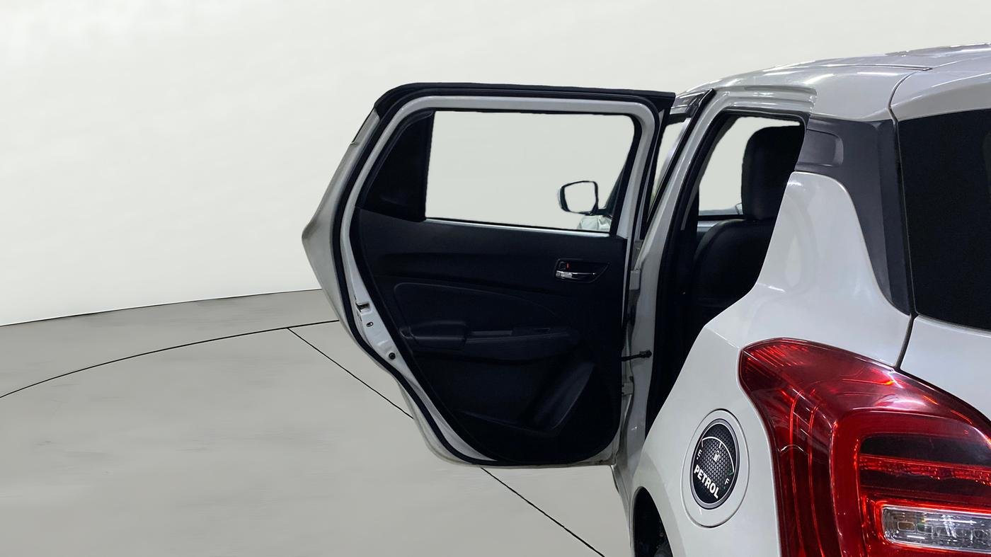 2024 Maruti Swift VXI, Petrol, Manual, 30,367 km, LHS Rear Door
