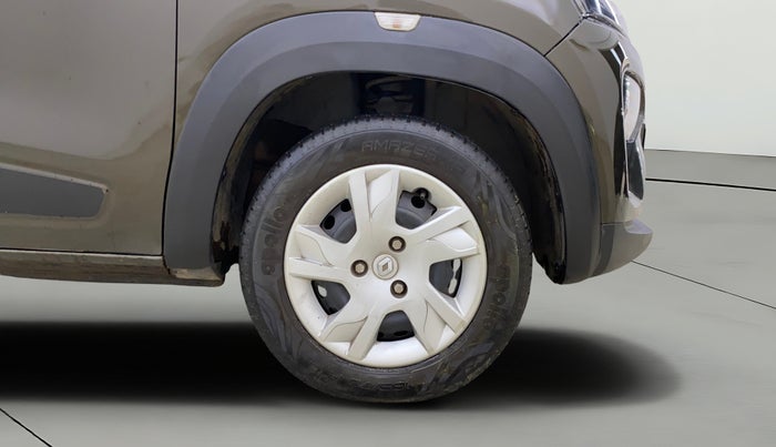 2020 Renault Kwid RXL, Petrol, Manual, 22,744 km, Right Front Wheel