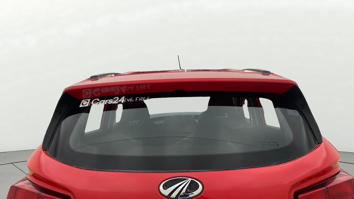 2018 Mahindra KUV 100 NXT K4+ P 6 STR, Petrol, Manual, 27,991 km, Rear Windshield