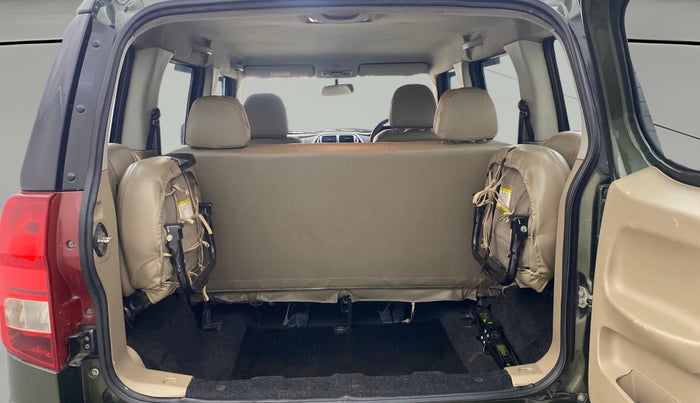 2017 Mahindra TUV300 T8, Diesel, Manual, 75,303 km, Boot Open Zoomed View