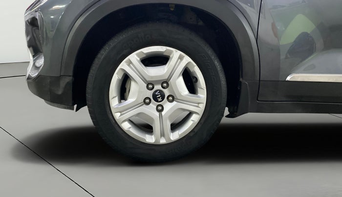 2021 KIA SONET HTK 1.2, Petrol, Manual, 17,470 km, Left Front Wheel