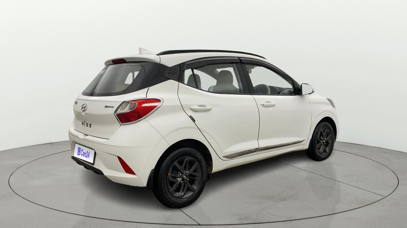 2021 Hyundai GRAND I10 NIOS SPORTZ 1.2 KAPPA VTVT, Petrol, Manual, 12,345 km, Right Back Diagonal