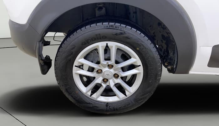2021 Renault TRIBER RXT, CNG, Manual, 91,304 km, Right Rear Wheel