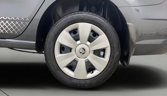 2019 Skoda Rapid 1.6 MPI ACTIVE, Petrol, Manual, 28,260 km, Left Rear Wheel