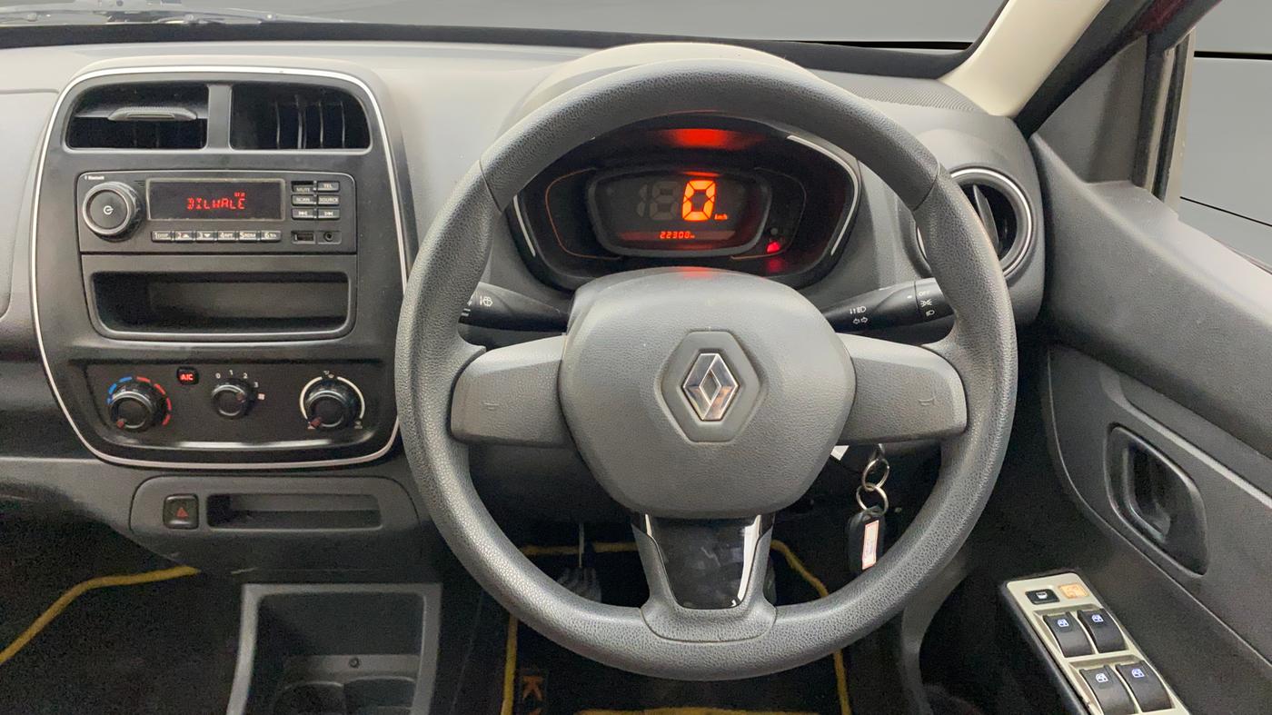 2015 Renault Kwid RXL, Petrol, Manual, 22,255 km, Steering Wheel Close Up
