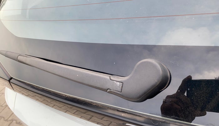 2020 Tata ALTROZ XZ PETROL, Petrol, Manual, 86,126 km, Rear Wiper