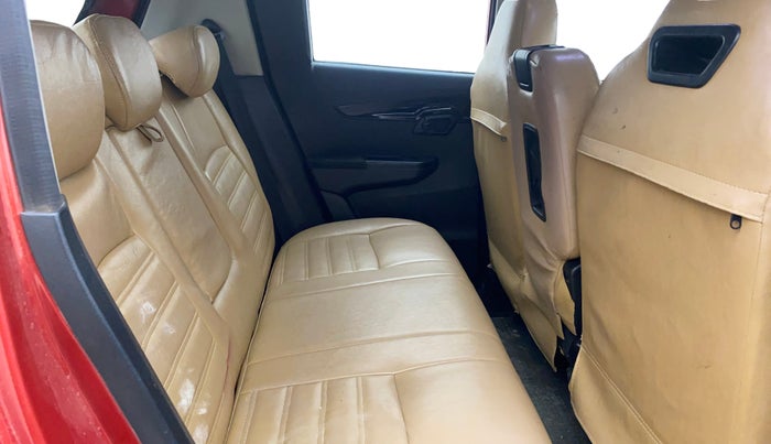 2017 Mahindra Kuv100 K8 D 6 STR, Diesel, Manual, 1,21,731 km, Right Side Rear Door Cabin