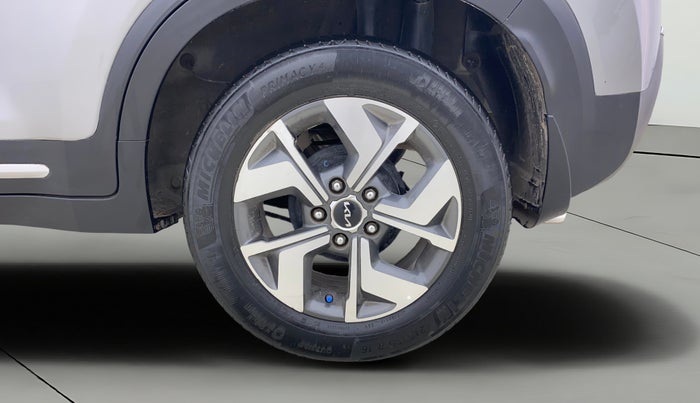 2021 KIA SONET HTX 1.0 DCT, Petrol, Automatic, 24,655 km, Left Rear Wheel