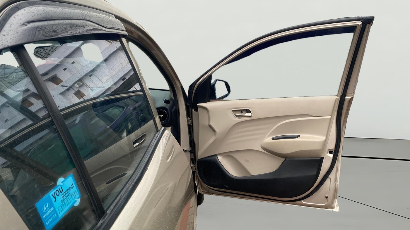 2022 Hyundai NEW SANTRO MAGNA AMT, Petrol, Automatic, 43,911 km, RHS Front Door
