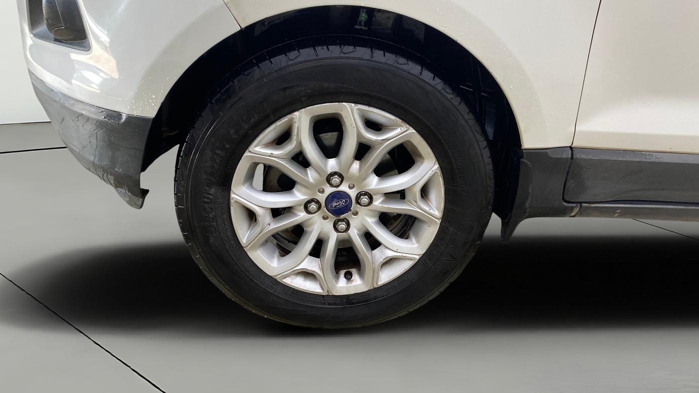2016 Ford Ecosport TITANIUM 1.5L DIESEL, Diesel, Manual, 1,37,484 km, Left Front Wheel