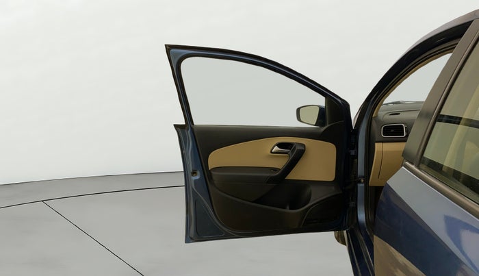 2016 Volkswagen Ameo HIGHLINE1.2L, Petrol, Manual, 94,889 km, LHS Front Door