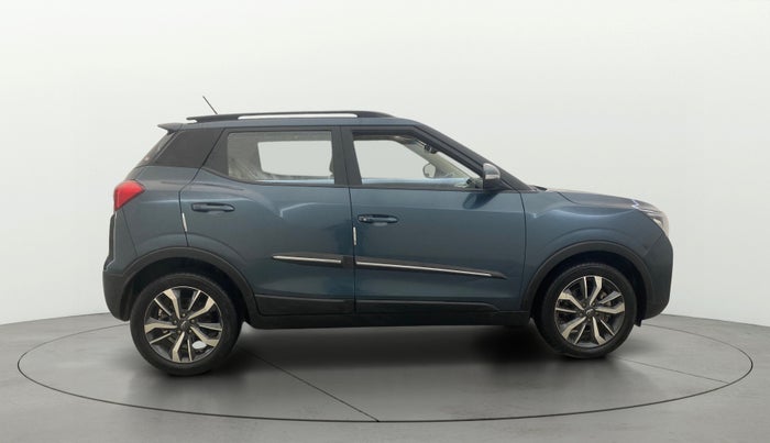 2021 Mahindra XUV300 W8 (O) 1.5 DIESEL, Diesel, Manual, 46,056 km, Right Side View