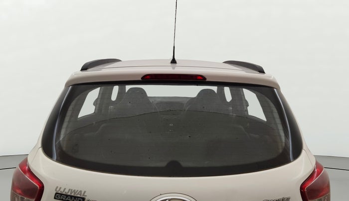 2016 Hyundai Grand i10 SPORTZ 1.2 KAPPA VTVT, Petrol, Manual, 1,06,696 km, Rear Windshield