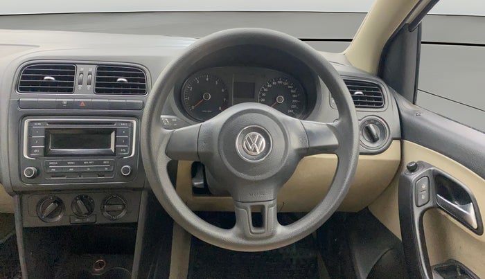 2014 Volkswagen Polo COMFORTLINE 1.2L, Petrol, Manual, 44,337 km, Steering Wheel Close Up