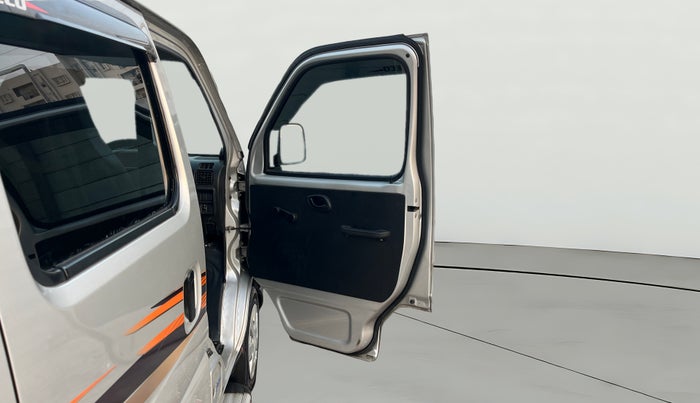 2021 Maruti Eeco TOUR V 5 SEATER, Petrol, Manual, 50,865 km, RHS Front Door