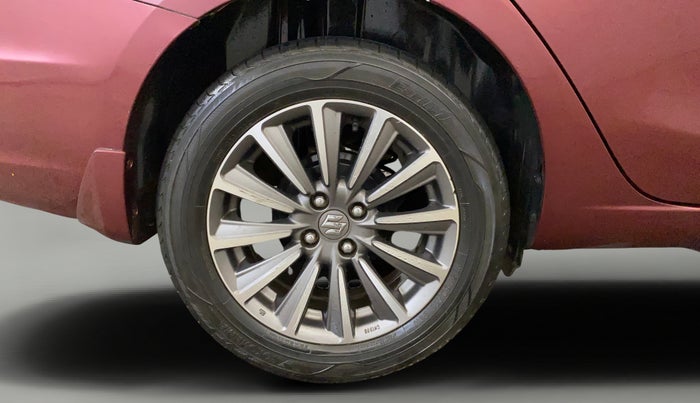 2019 Maruti Ciaz ALPHA  AT 1.5 SHVS PETROL, Petrol, Automatic, 90,492 km, Right Rear Wheel