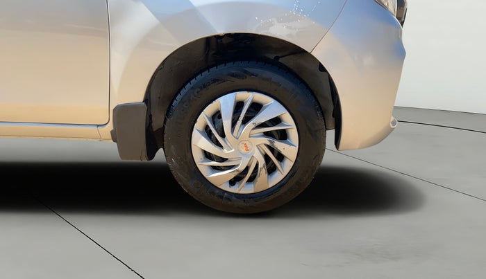 2022 Maruti Alto LXI OPT CNG, CNG, Manual, 1,33,541 km, Right Front Wheel