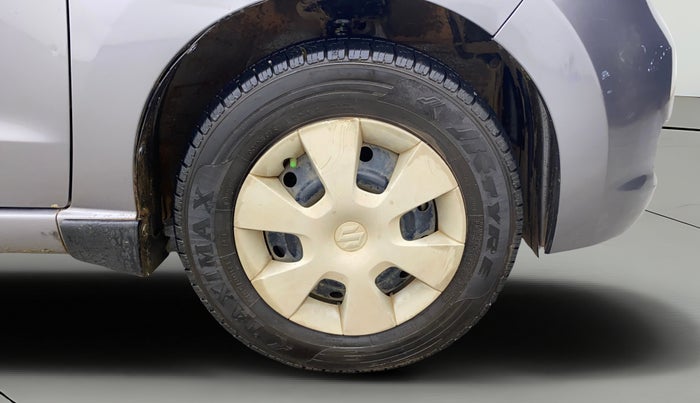 2012 Maruti A Star VXI, Petrol, Manual, 58,911 km, Right Front Wheel