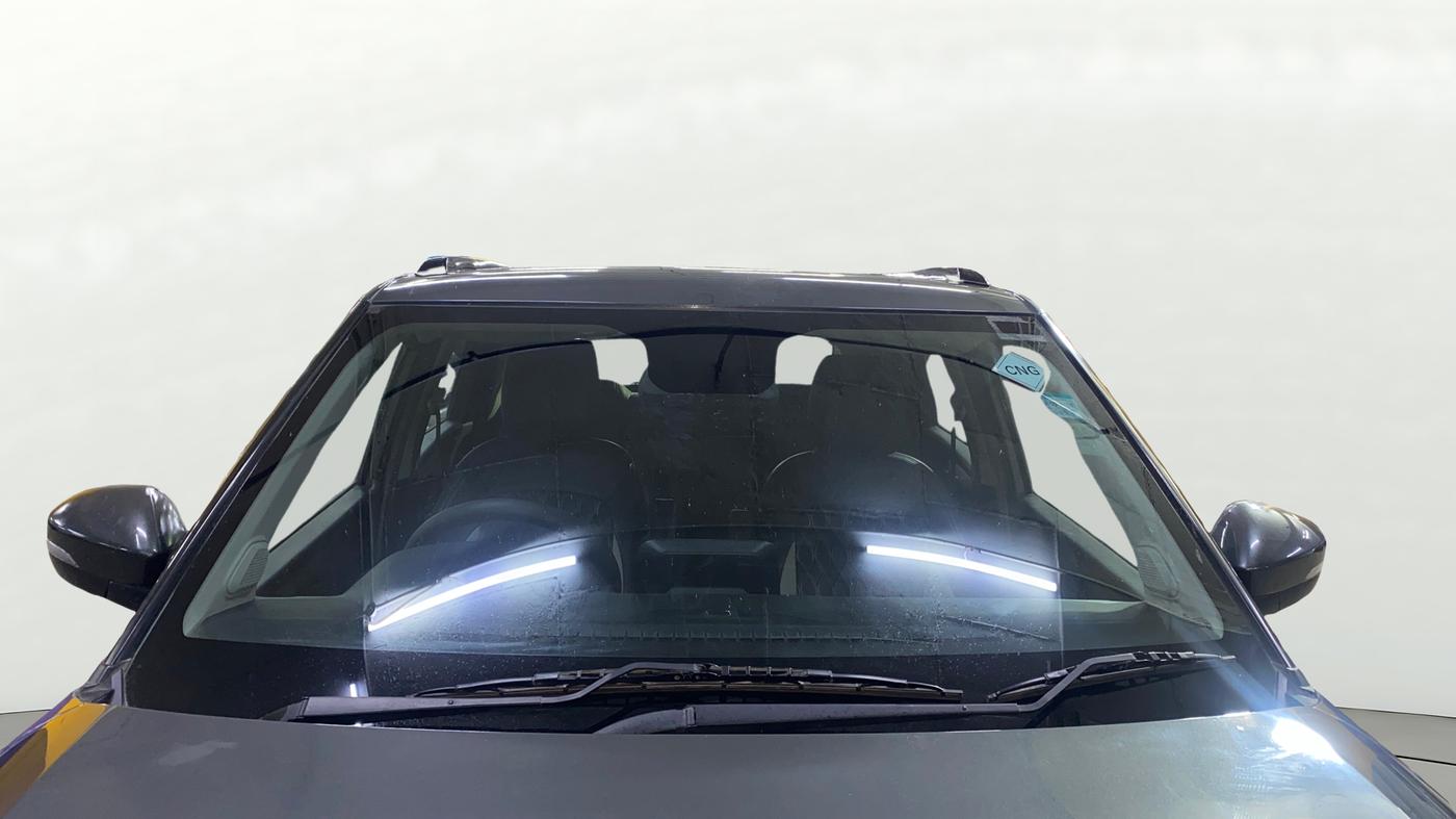 2023 Tata PUNCH ACCOMPLISHED DAZZLE SUNROOF CNG MT, CNG, Manual, 92,545 km, Front Windshield