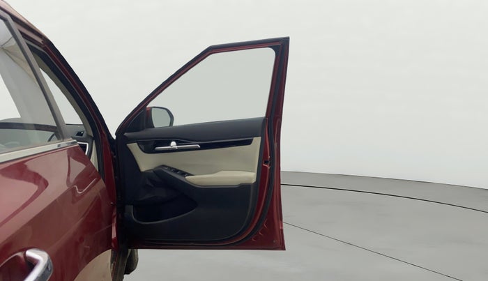 2022 KIA SELTOS HTX 1.5 PETROL, Petrol, Manual, 28,282 km, RHS Front Door