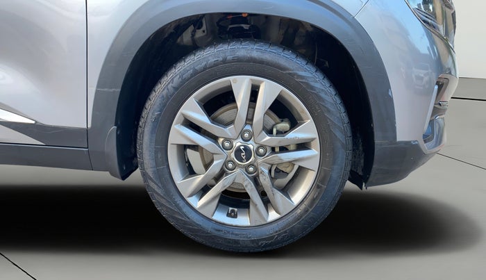 2022 KIA SELTOS HTX 1.5 PETROL, Petrol, Manual, 26,779 km, Right Front Wheel