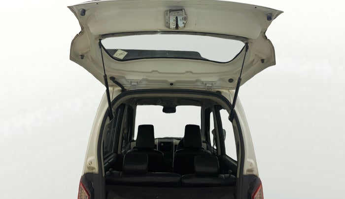 2015 Maruti Wagon R 1.0 LXI CNG, CNG, Manual, 92,101 km, Boot Door Open