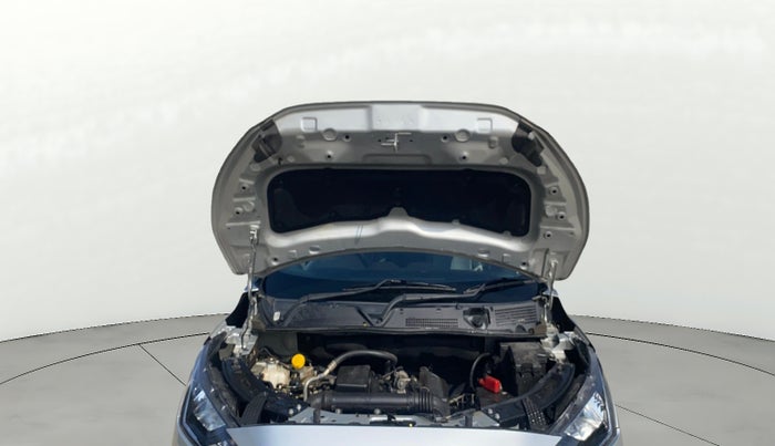 2023 Nissan MAGNITE XV MT, Petrol, Manual, 27,930 km, Open Bonet