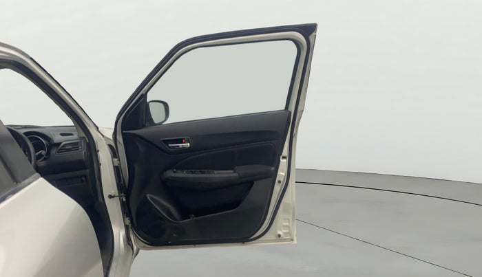 2018 Maruti Swift VXI AMT, Petrol, Automatic, 30,281 km, RHS Front Door